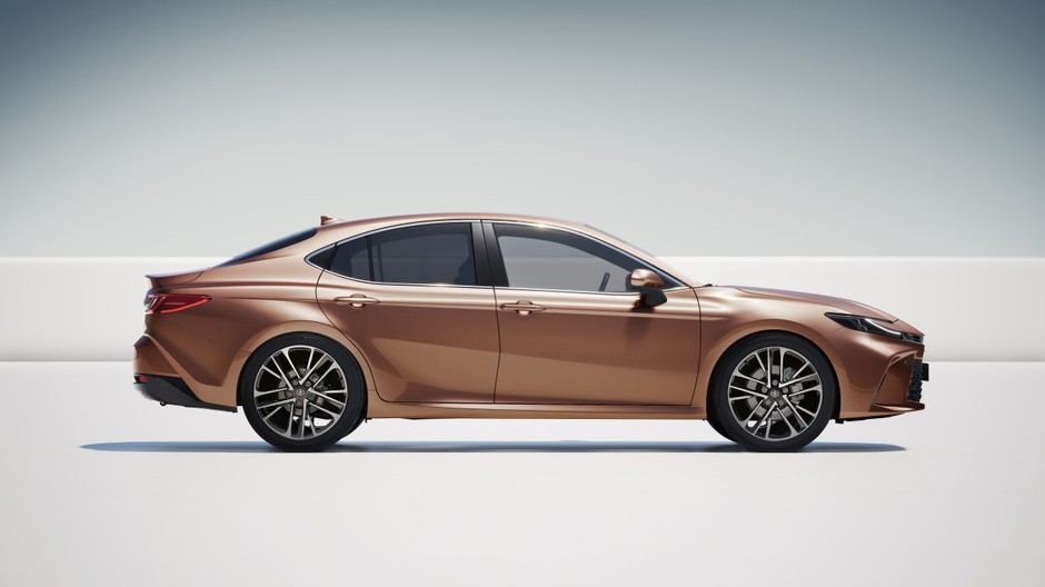 Toyota Camry 2024
