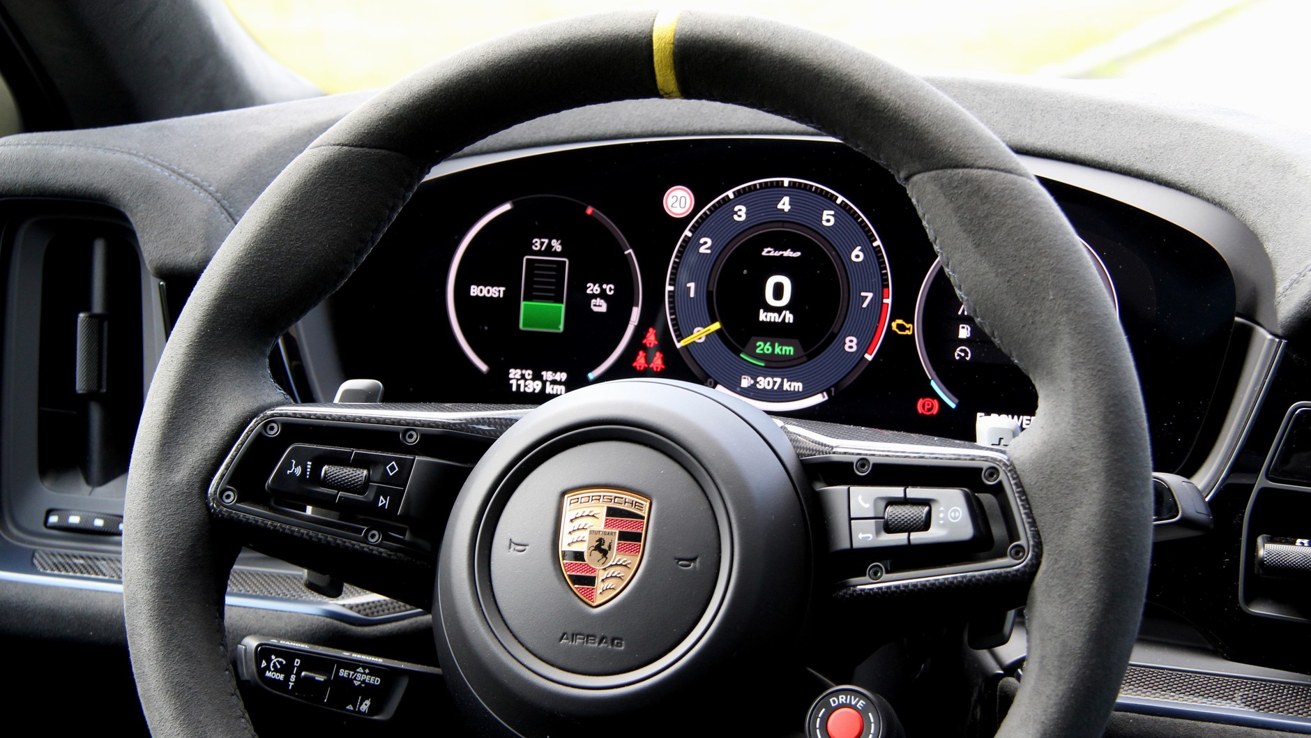 Porsche Cayenne Turbo E-Hybrid Coupe z pakietem GT