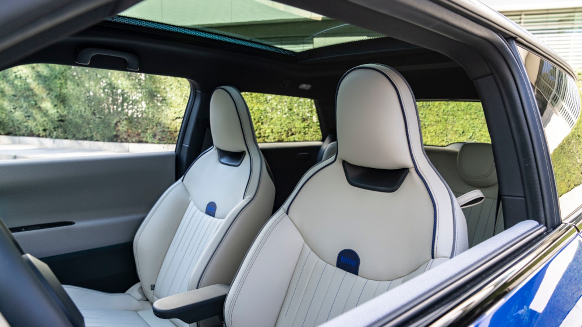 W pełni elektryczne MINI Cooper