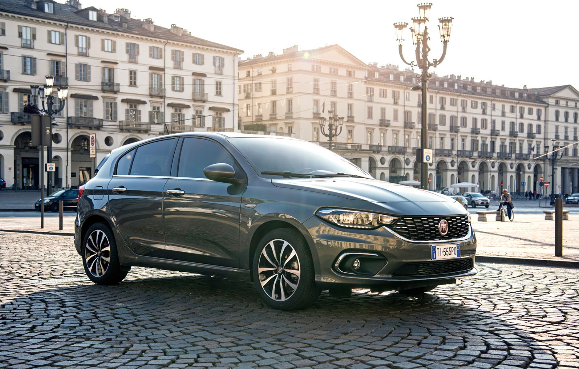 Fiat Tipo - 5-drzwiowy hatchback