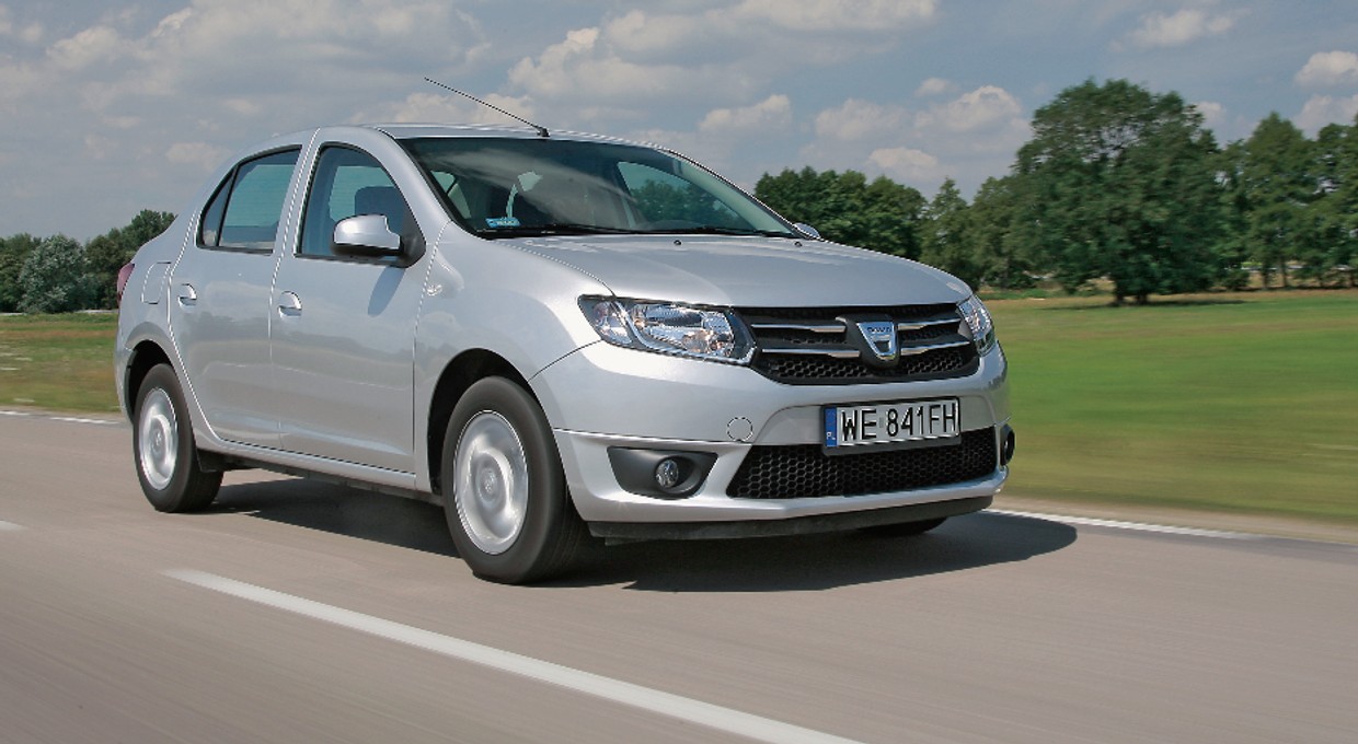 Pojedynek, w którym nie liczył się prestiż. Dacia Logan czy Fiat Grande Punto?