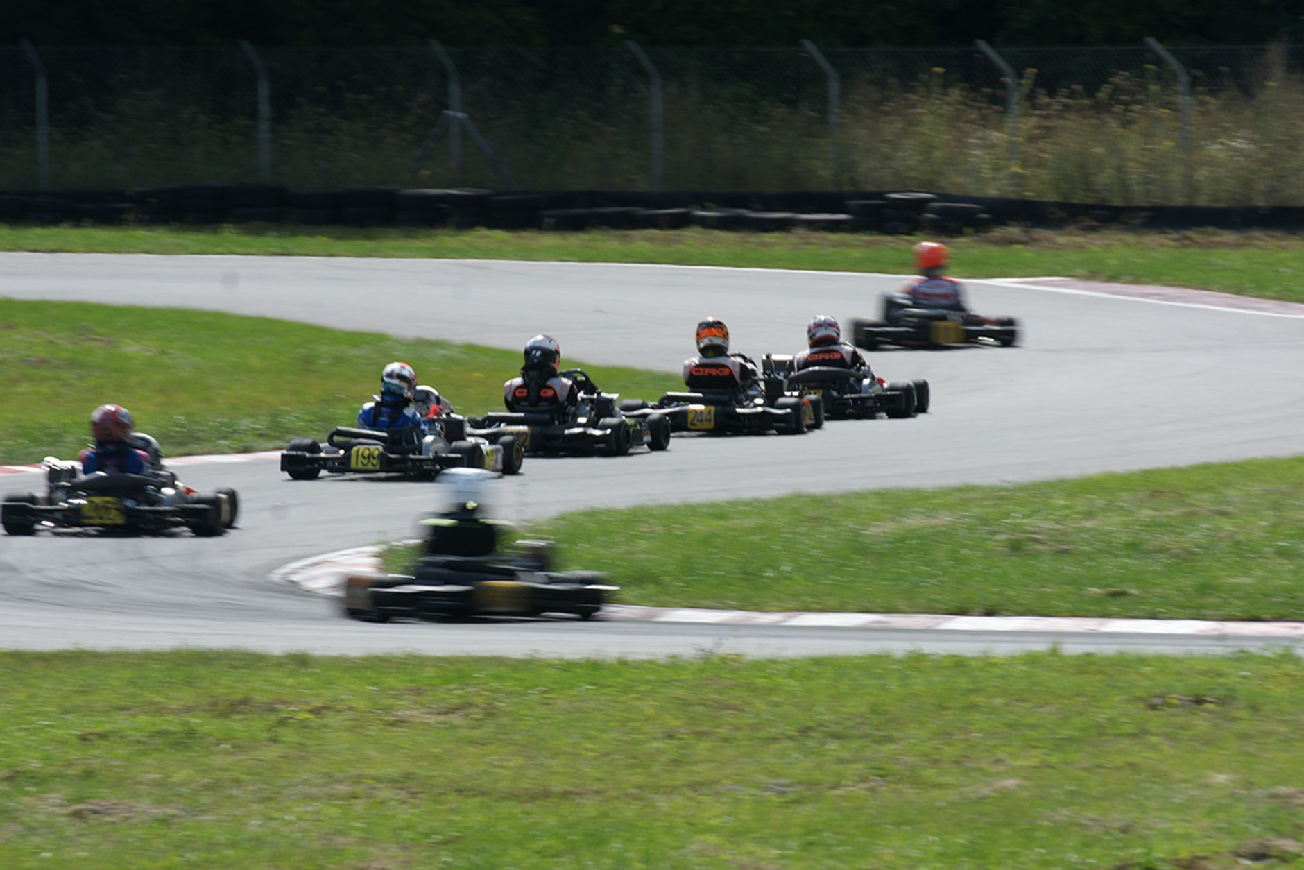 Zgodnie z ideą zawodów, wymyśloną przez prezesa Fundacji Jarosława Wierczuka,  zawodnicy rywalizowali  w czterech kategoriach, jednak bez ścisłego podziału,  z uwzględnieniem zarówno pojazdów serii ROK jak i ROTAX.