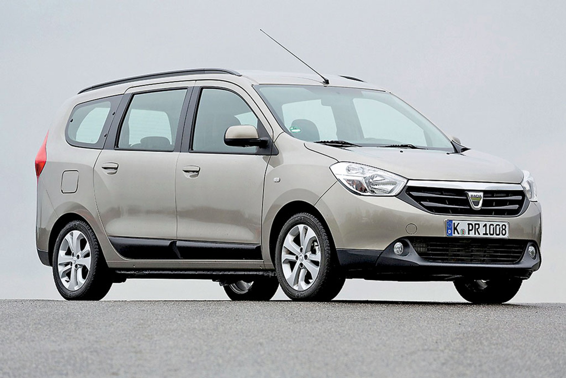 Dacia Lodgy 1.2 TCe - czy jest gotowa na długą jazdę?