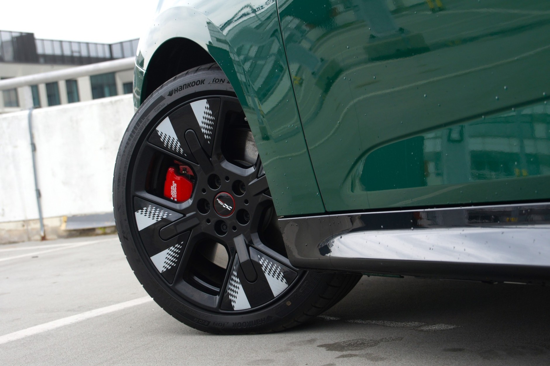 Mini John Cooper Works E (JCW)