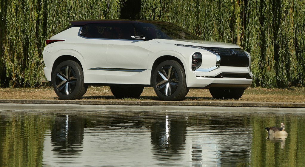 Mitsubishi GT-PHEV Concept