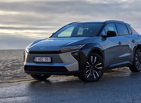 Jeździłem nowym SUV-em Toyoty. Nie spodziewałem się aż tylu zmian. I takiej gwarancji