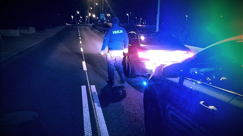 Młody kierowca odpowie teraz przed sądem