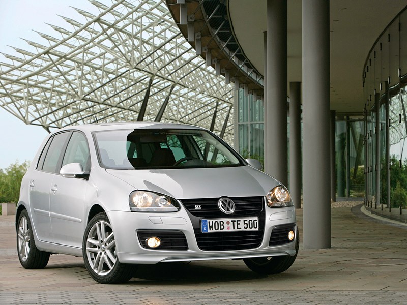 Volkswagen Golf GT Sport - to się opłaca
