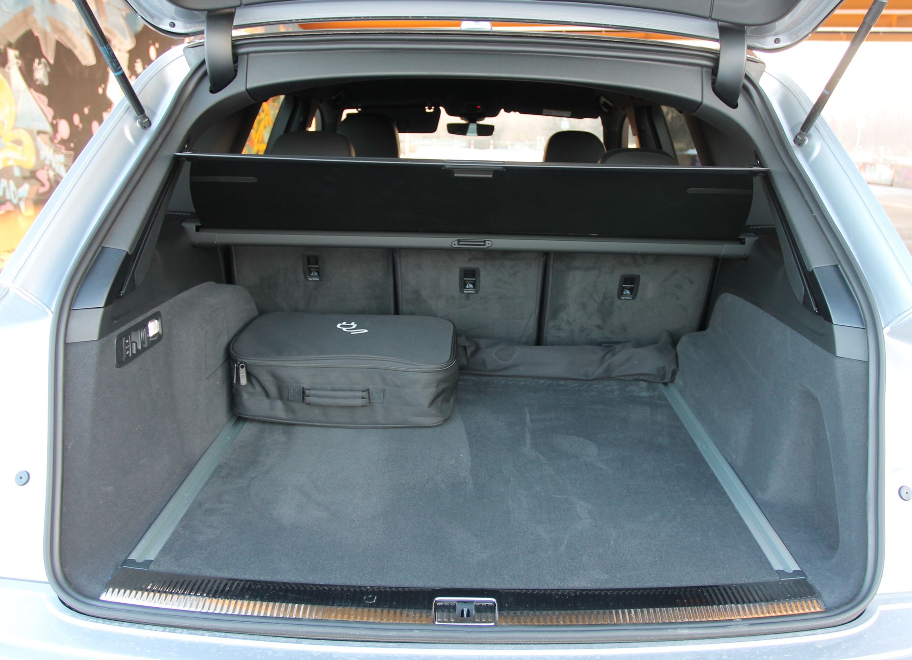 Audi Q7 e-tron quattro 3.0 TDI S tronic