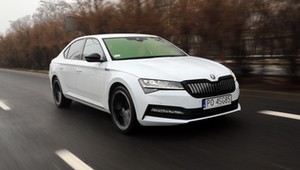 Skoda Superb iV – z prądem, ale na sportowo