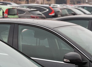 Nazywają ją "szeryfem w spódnicy". "Pani Jadzia" postrachem kierowców w Olkuszu