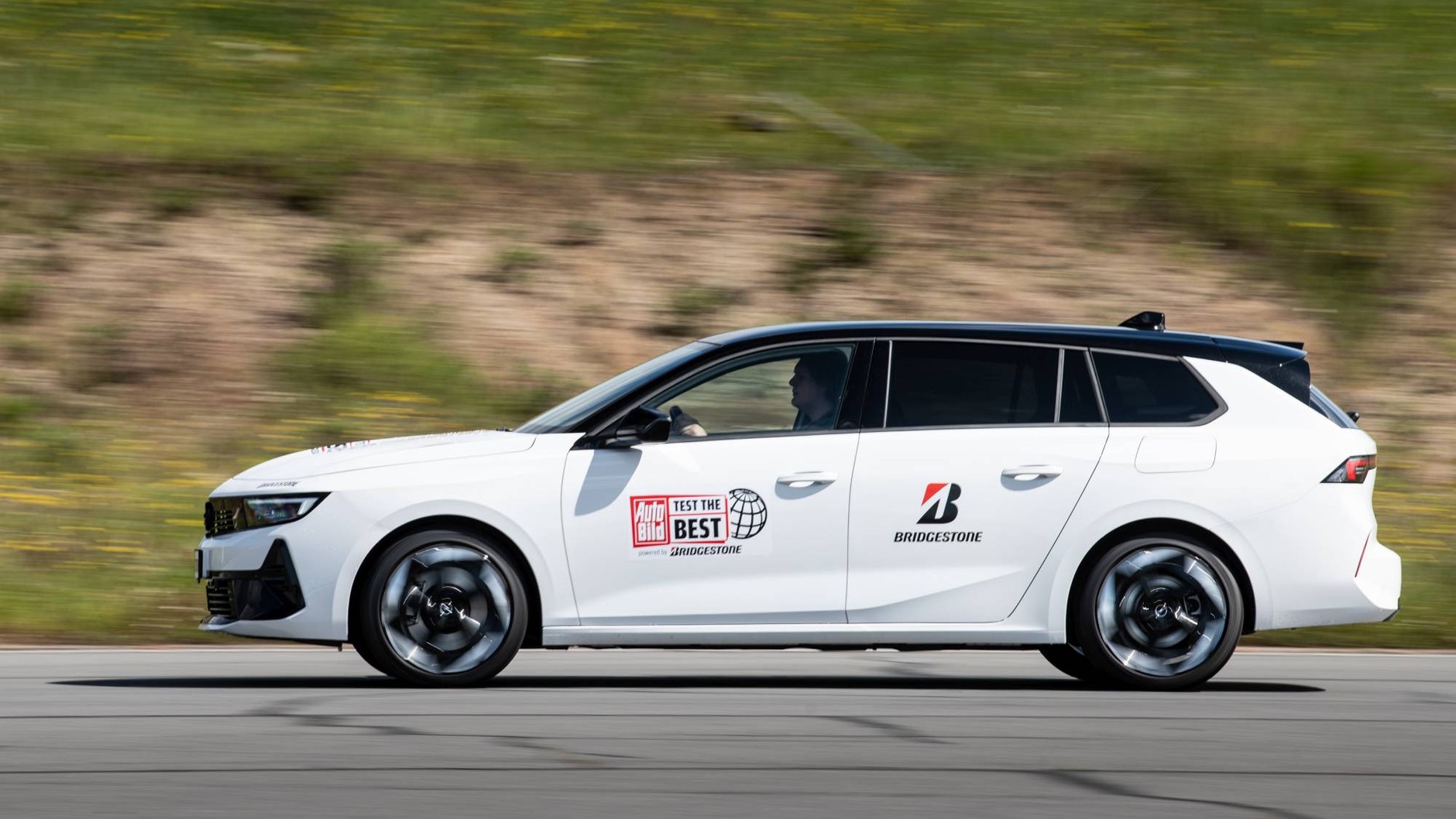 Test the Best – Opel Astra Sports Tourer GSe