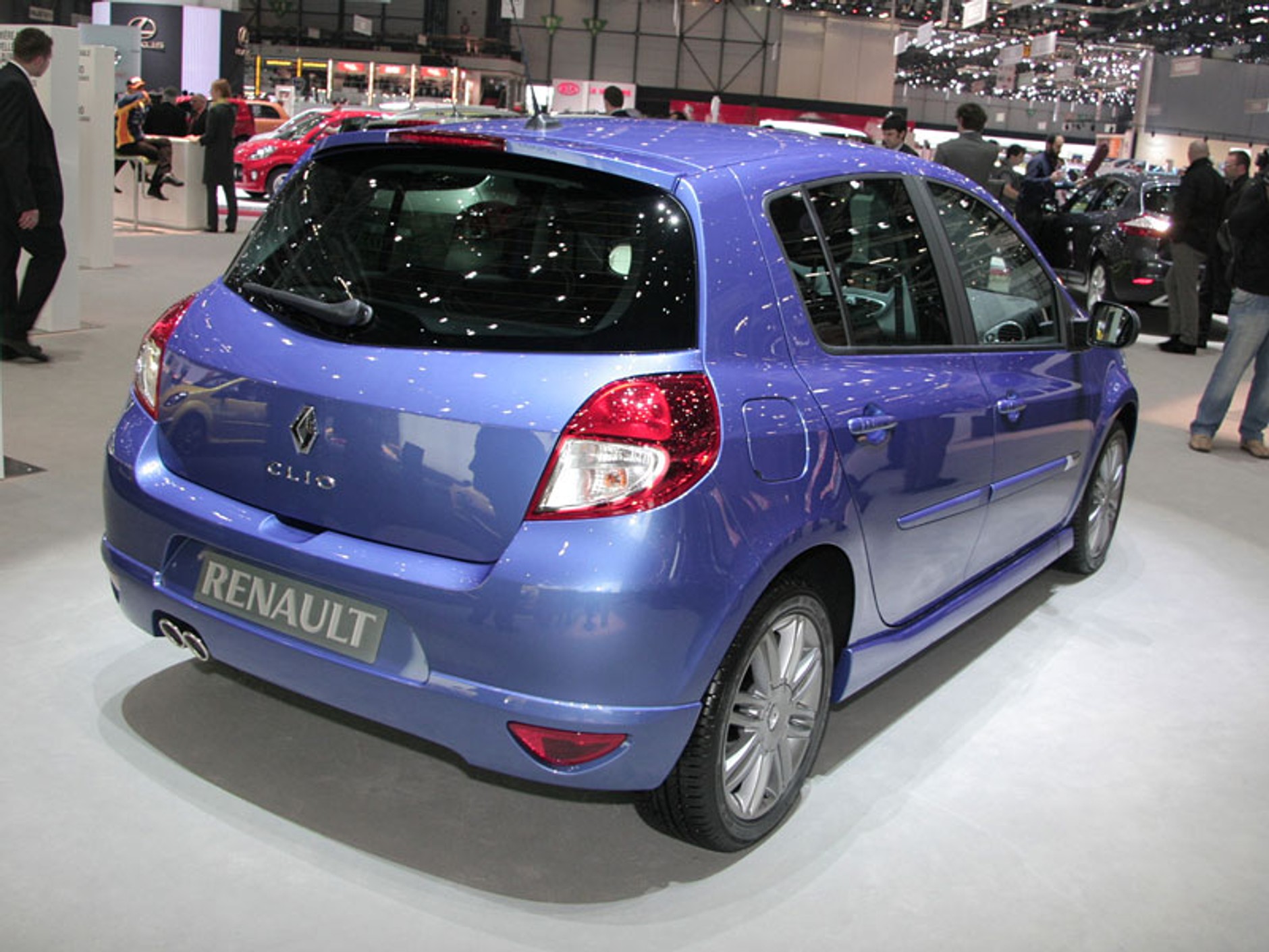 Genewa 2009: fotogaleria (3.) + wideo