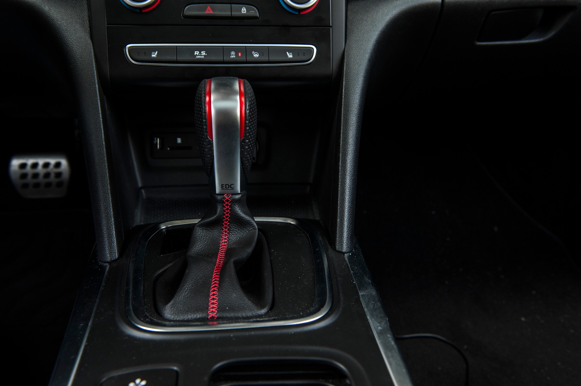 Toyota GT86 vs Renault Megane RS