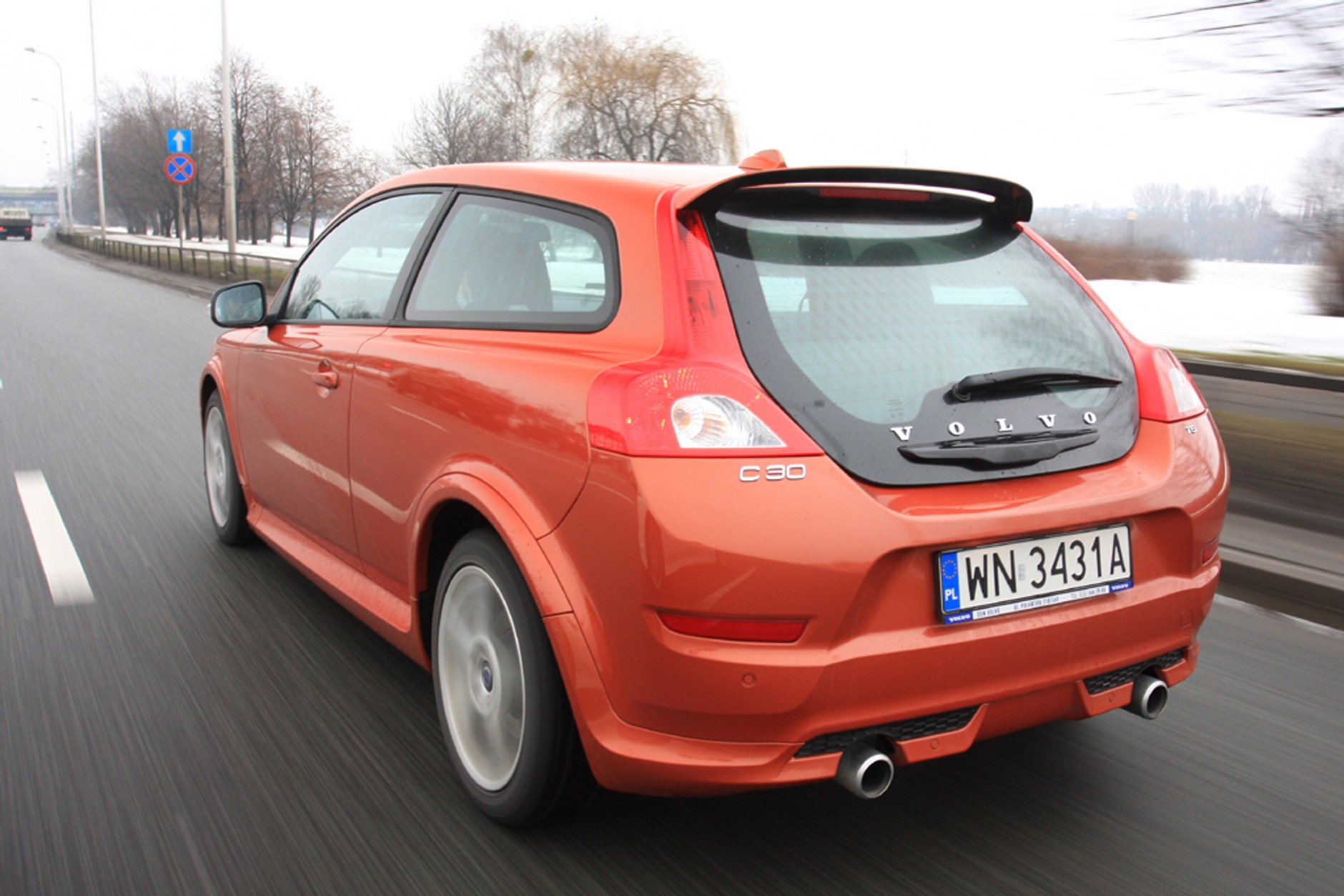 Volvo C30 T5 R-Design: Piątka z turbo pakietem