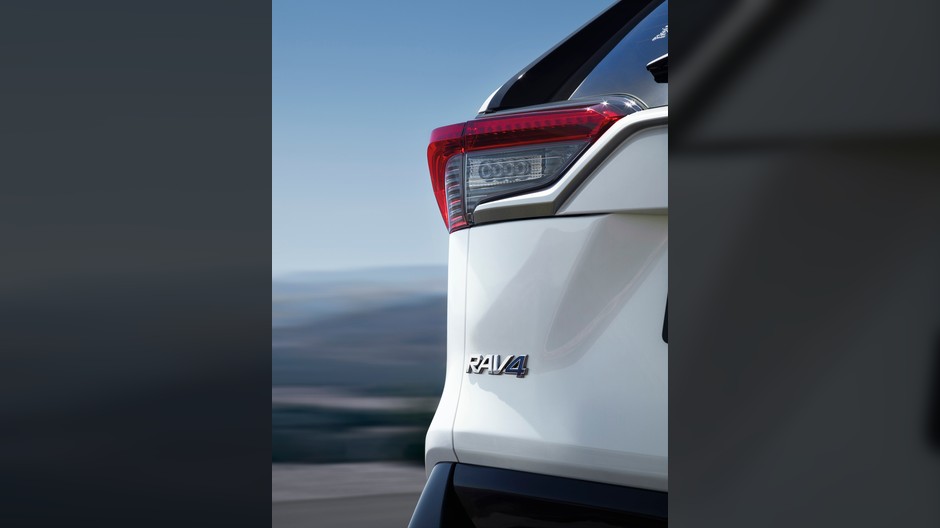Toyota RAV4 - w całkiem nowym stylu