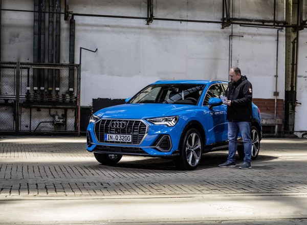 Nowe Audi Q3 – członek internetowego roju