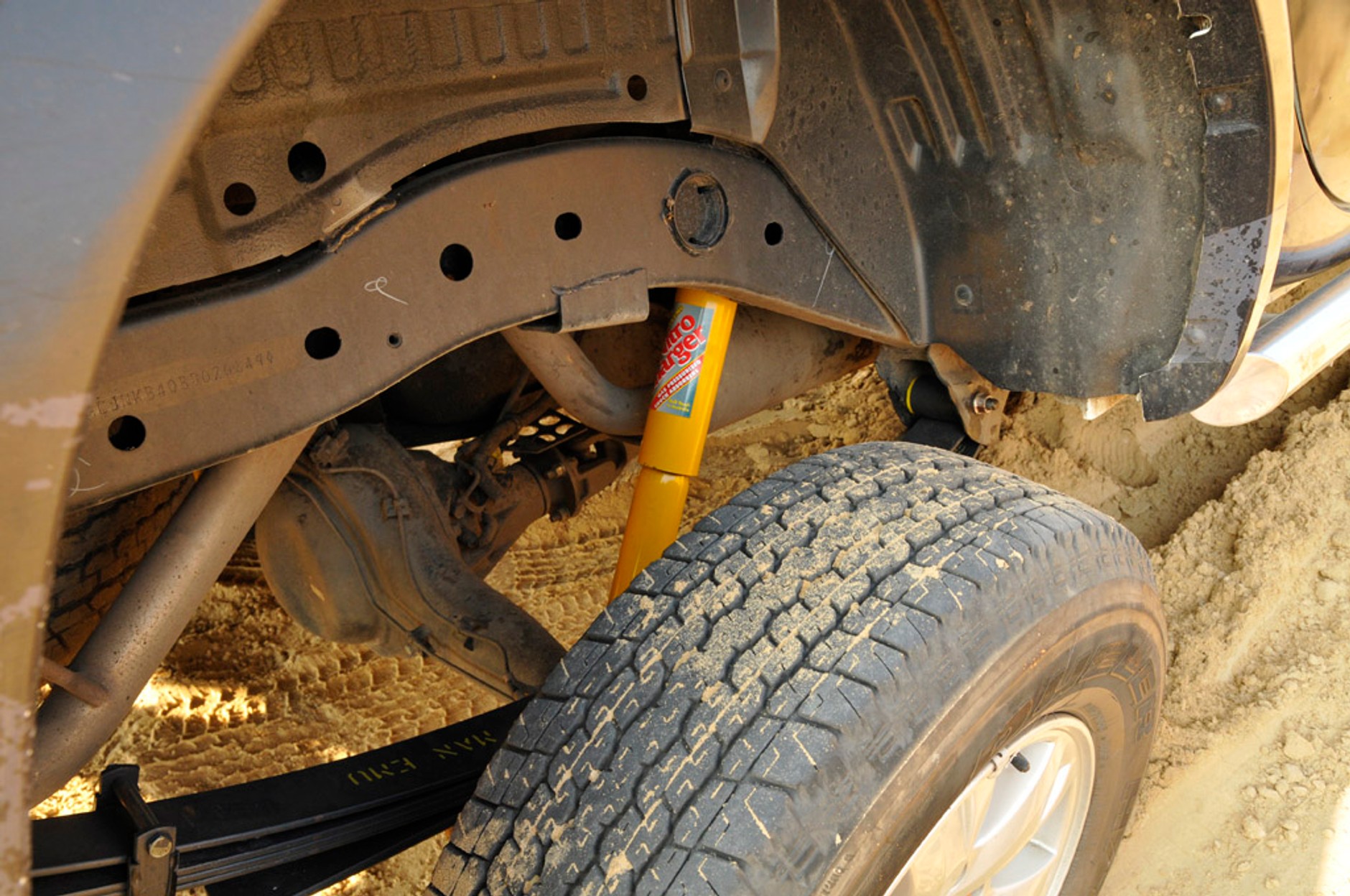 Zawias to podstawa: zobacz, jak podnieść terenówkę