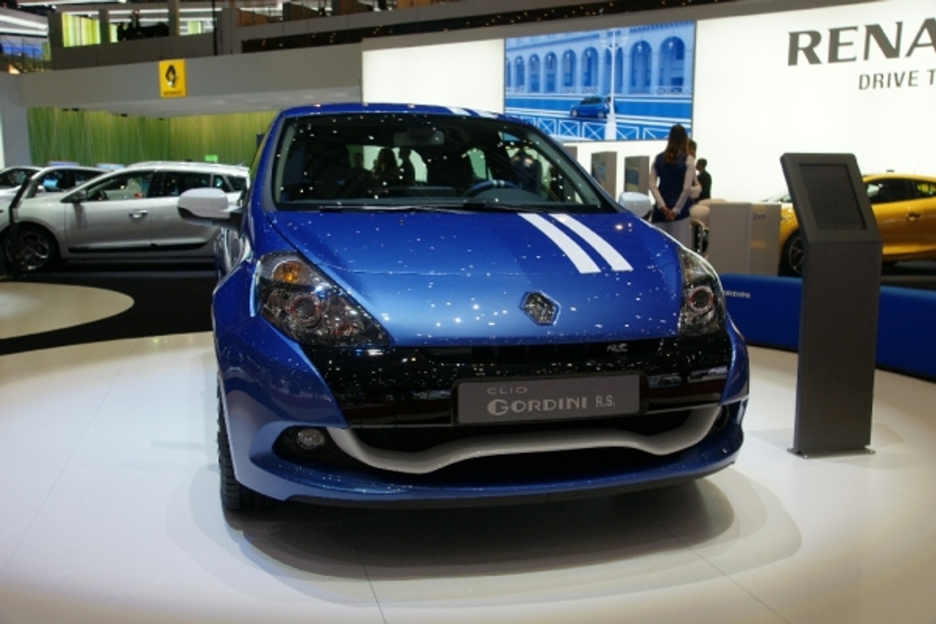 Genewa 2010: 128 premier światowych i 32 europejskie (Galeria)