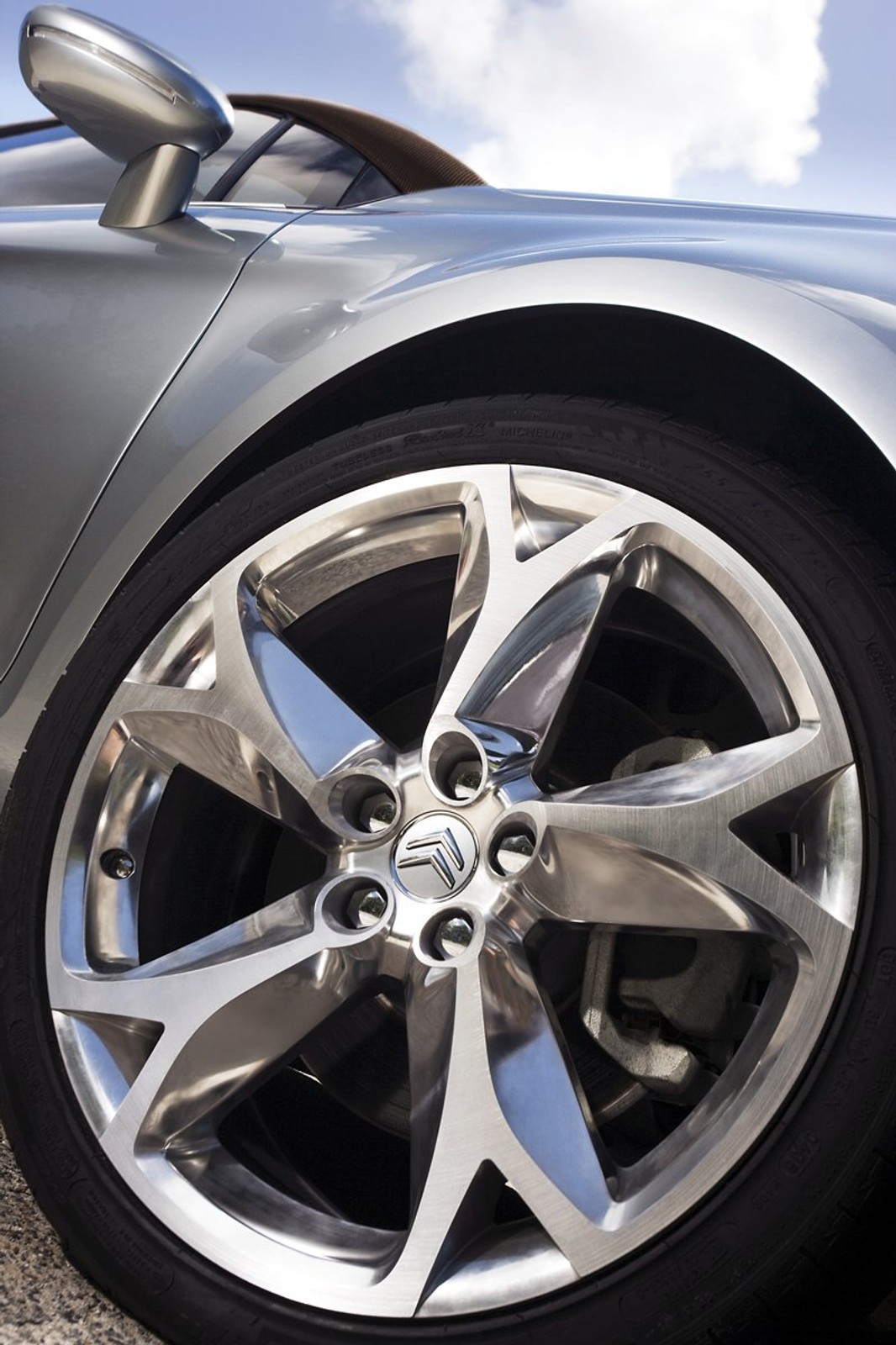 IAA Frankfurt 2007: Citroen C5 Airscape – duży francuski coupe-kabriolet (nowe zdjęcia)