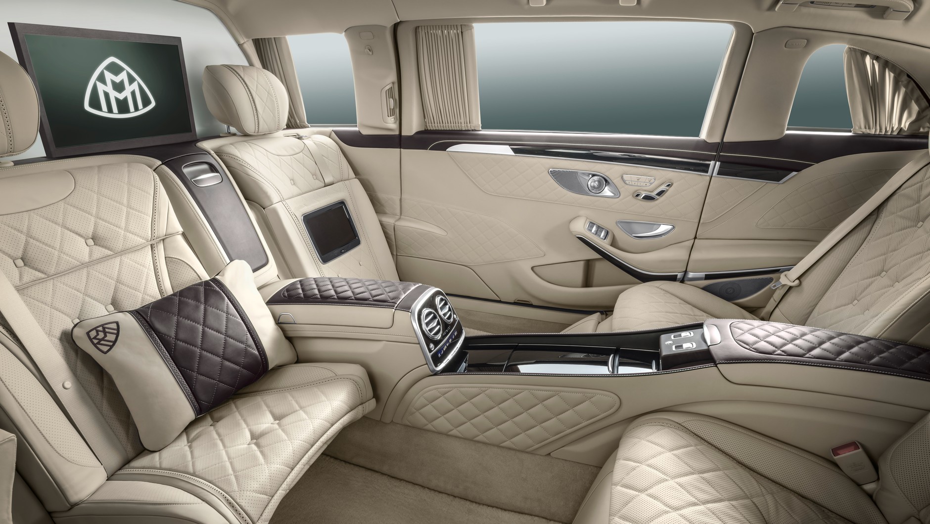 Mercedes-Maybach Pullman