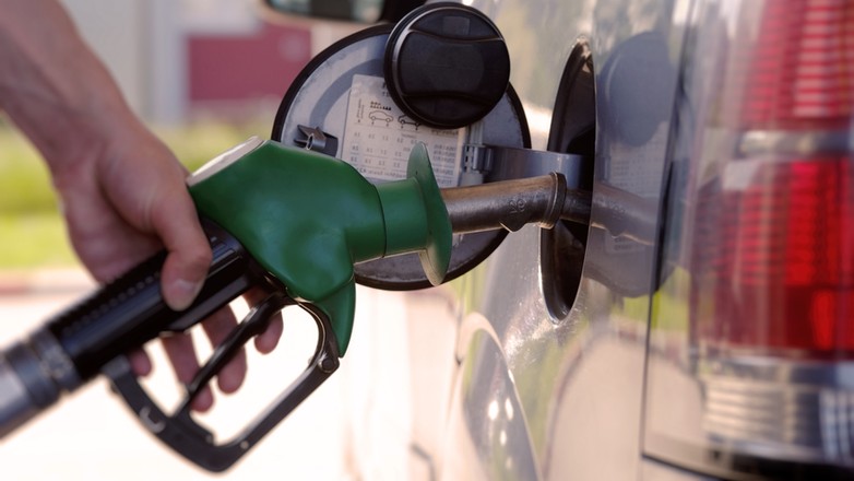 Tankowanie na stacji paliw