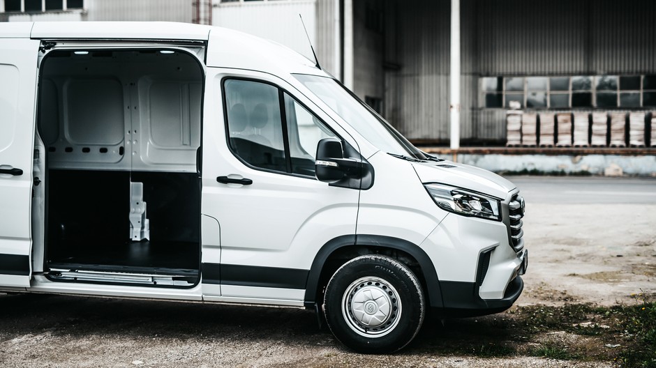 Maxus Deliver 9