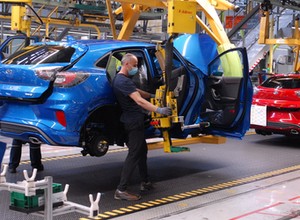 Ford zwalnia pracowników w Europie. Pracę stracić ma 3200 osób