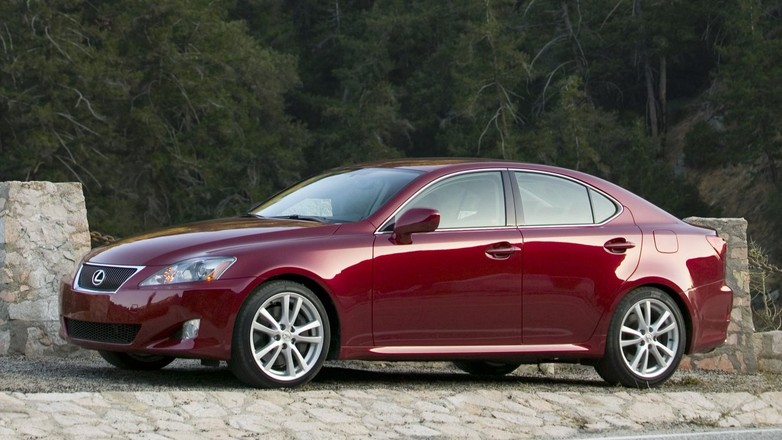 Lexus IS