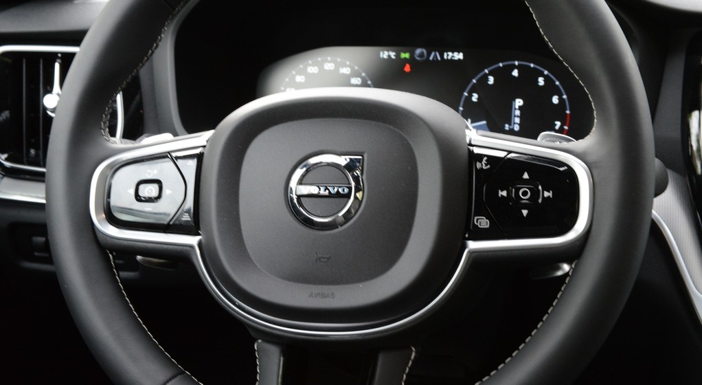 Volvo S60 T5