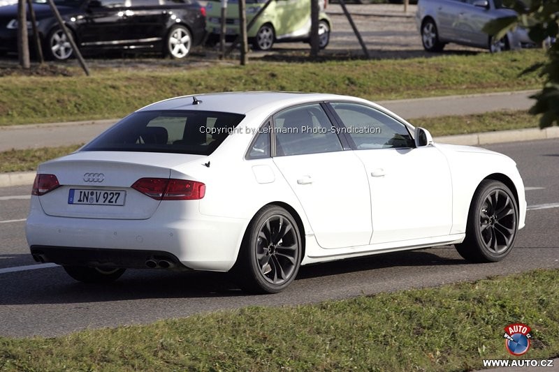 Zdjęcia szpiegowskie: Nowa generacja Audi S4