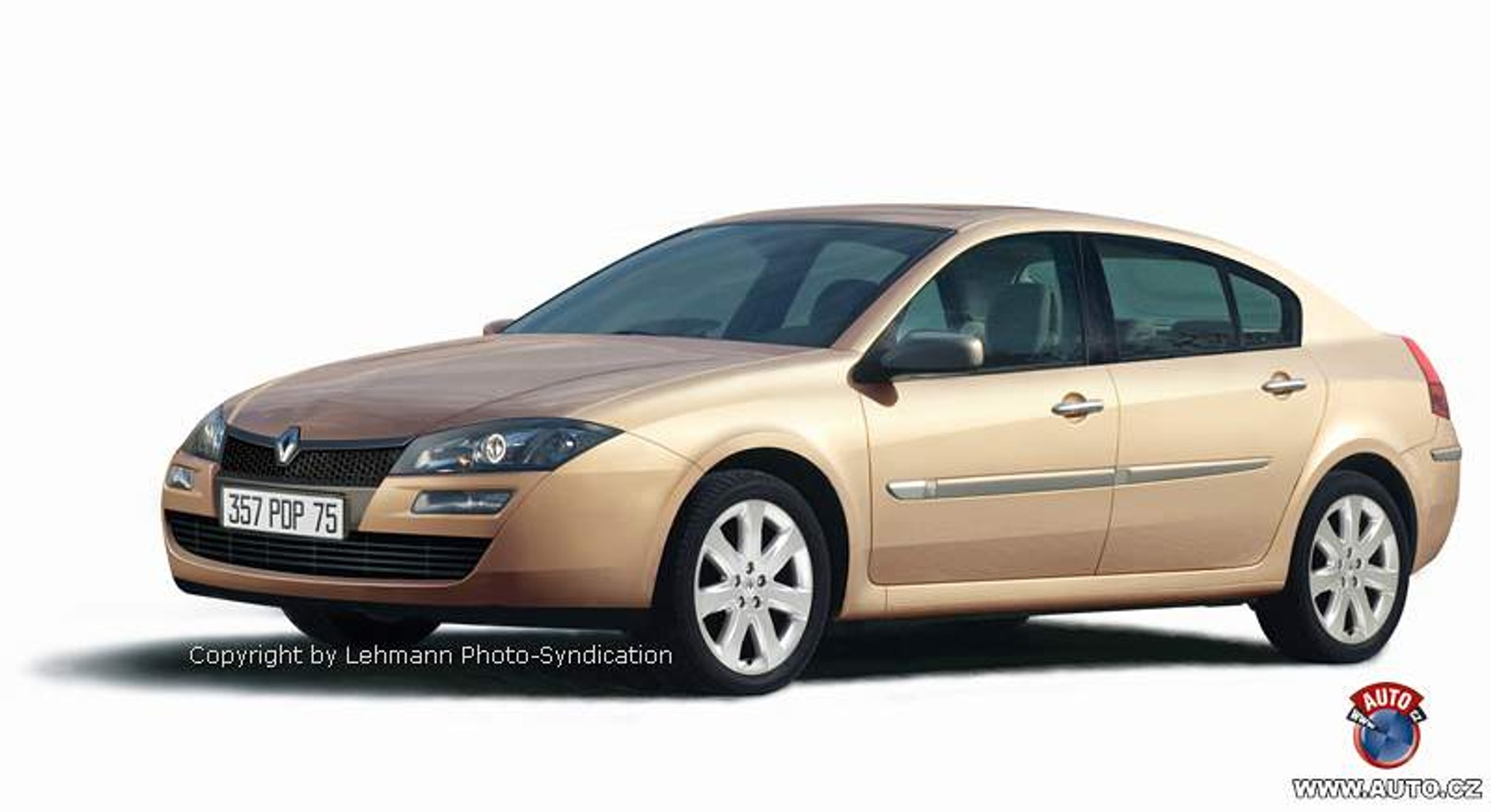 Zdjęcia szpiegowskie: Nowy Renault Laguna!