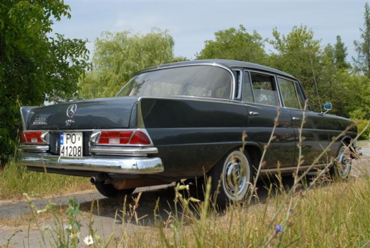 Mercedes W 110/111