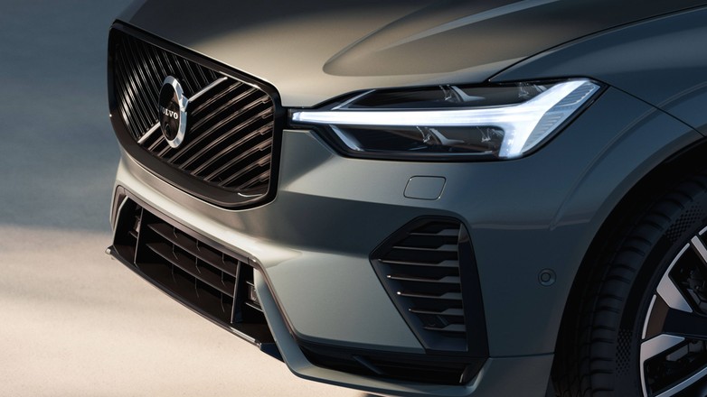 2025 Volvo XC60
