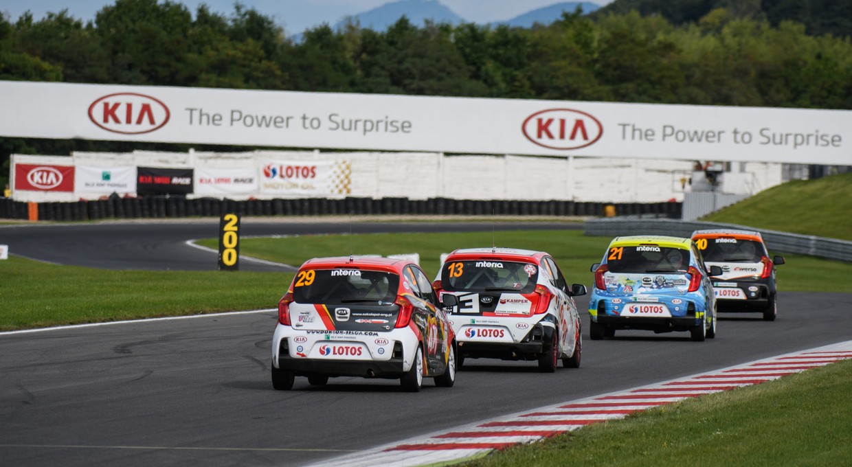 Kia Lotos Race na torze Most: Max Günther i Kamil Serafin zwycięzcami