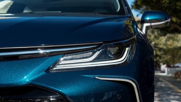 Toyota Corolla Sedan