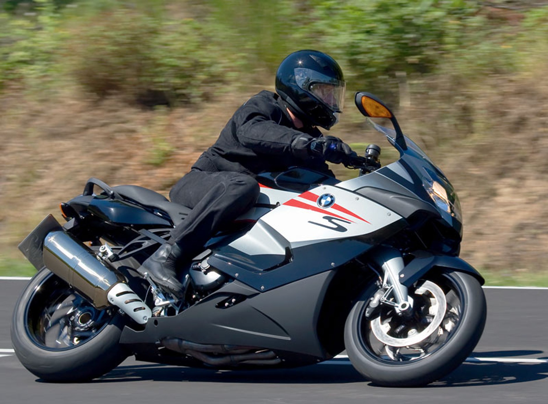 BMW Motorrad 2009: K 1300 S, K 1300 R, K 1300 GT (3x wideo HD!)