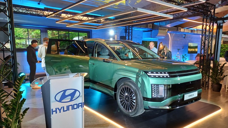 Hyundai Ioniq 9