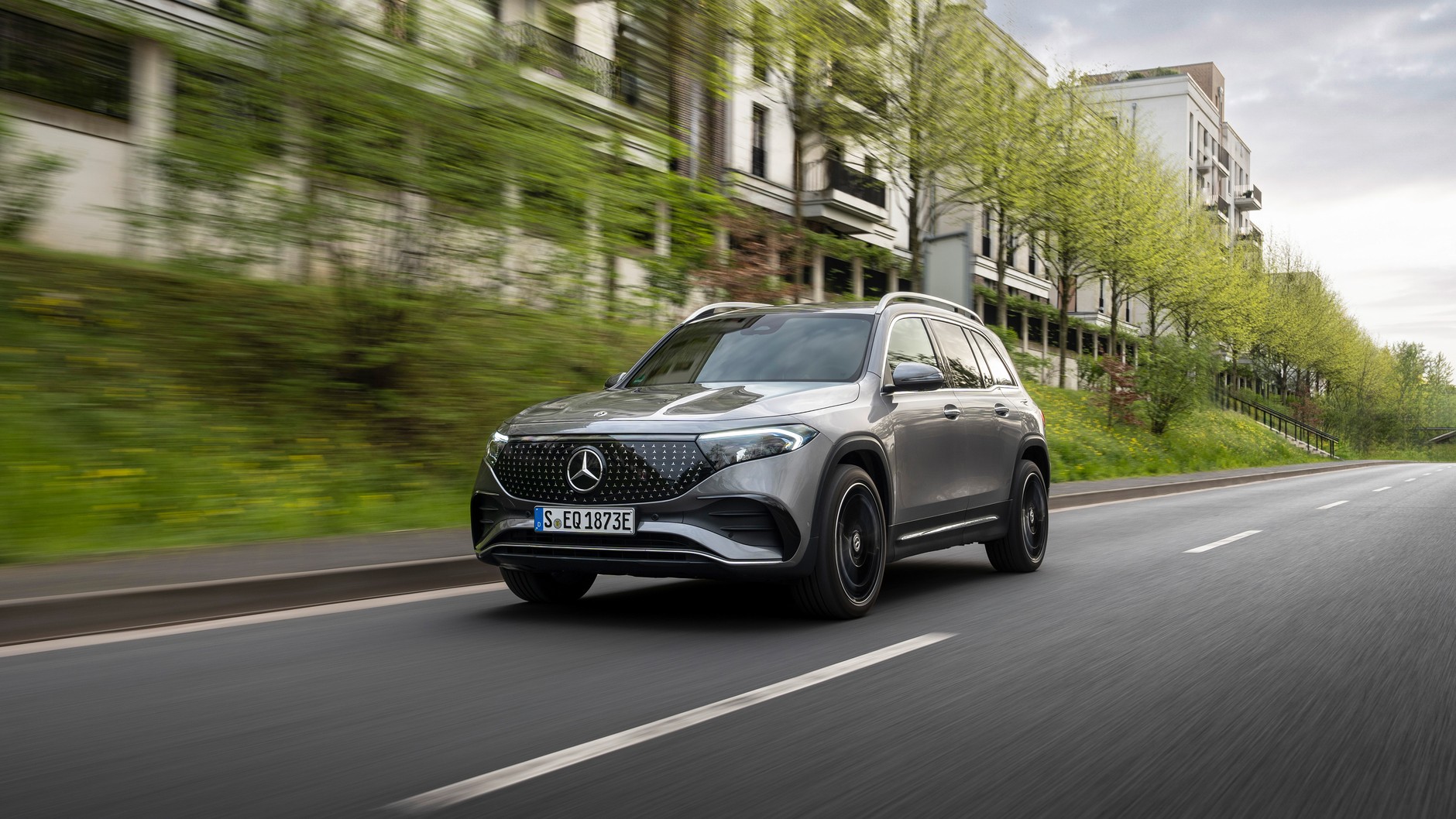 Elektryczne Mercedesy EQA i EQB w atrakcyjnej ofercie