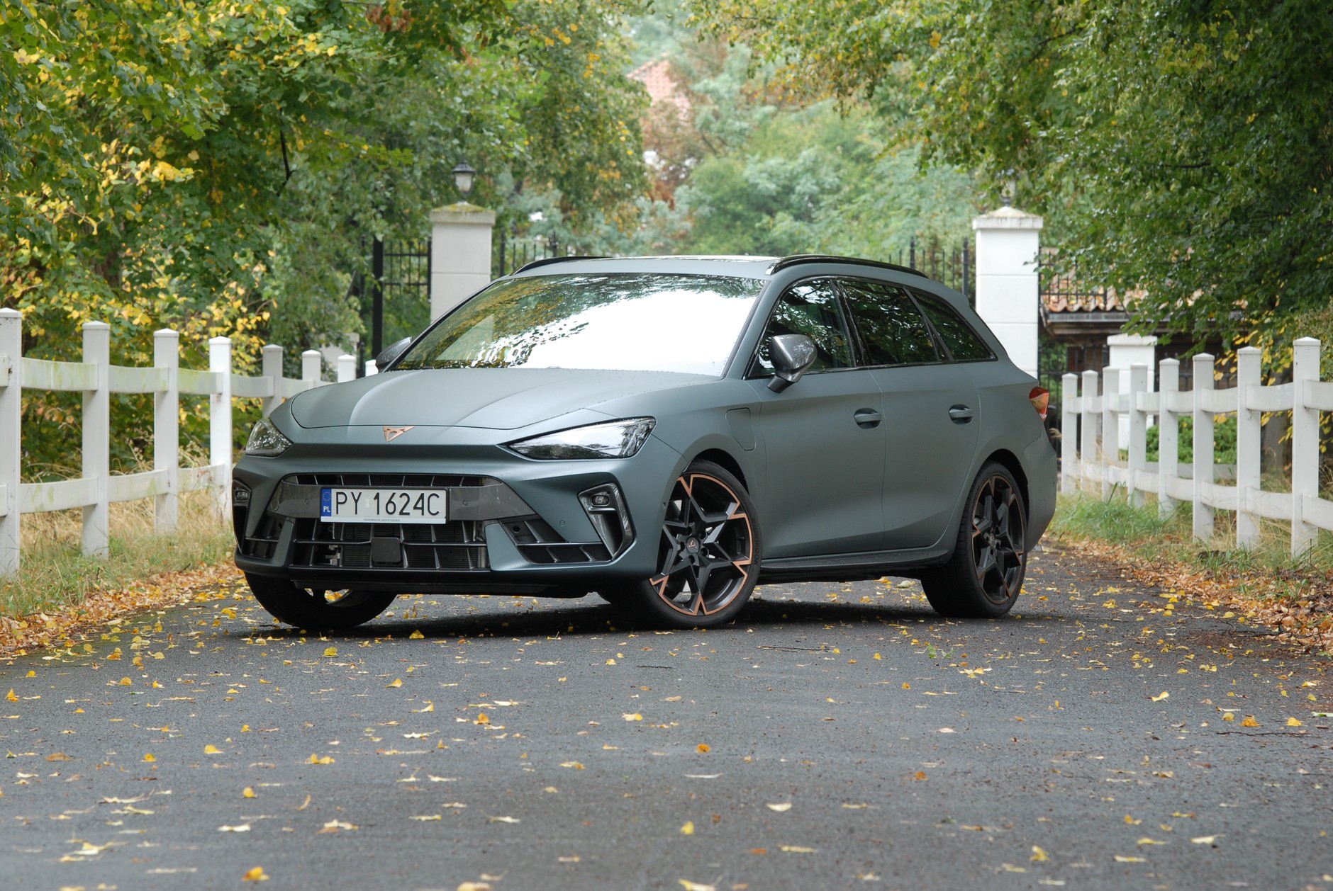 Cupra Leon Sportstourer VZ 1.5 e-Hybrid 