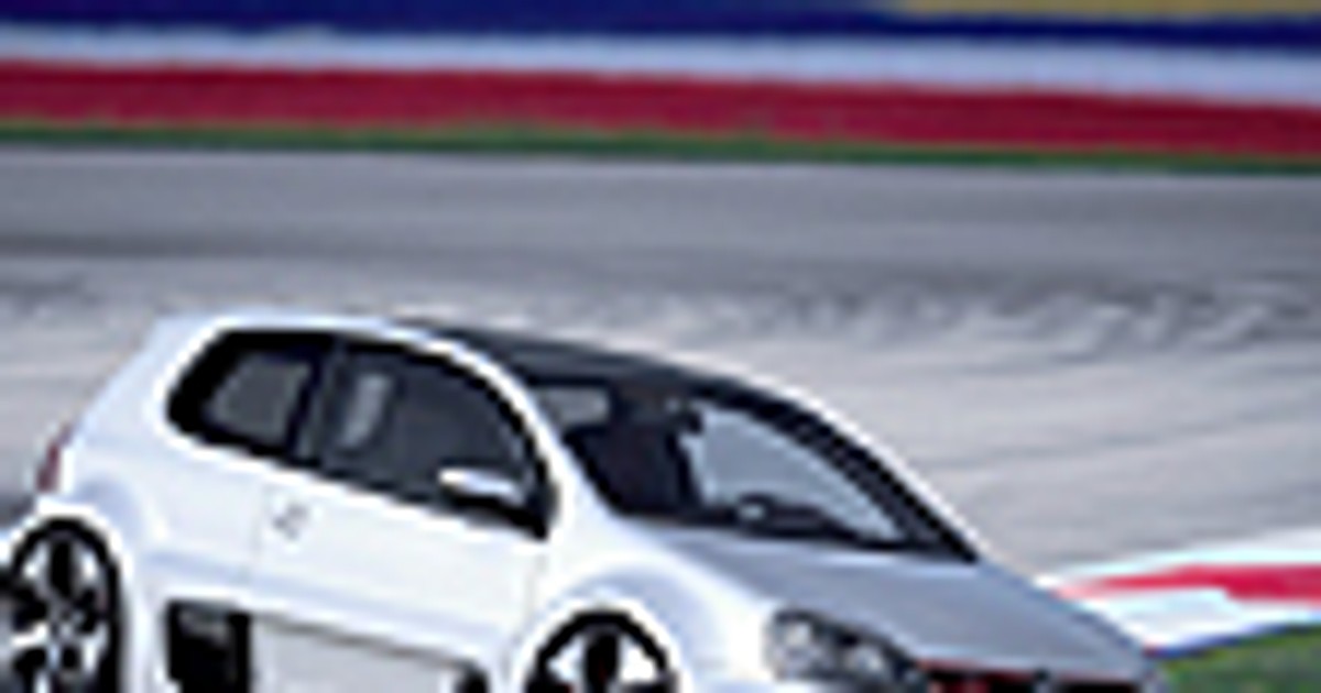Volkswagen Golf GTI W12 650 Concept - Wściekły potencjał