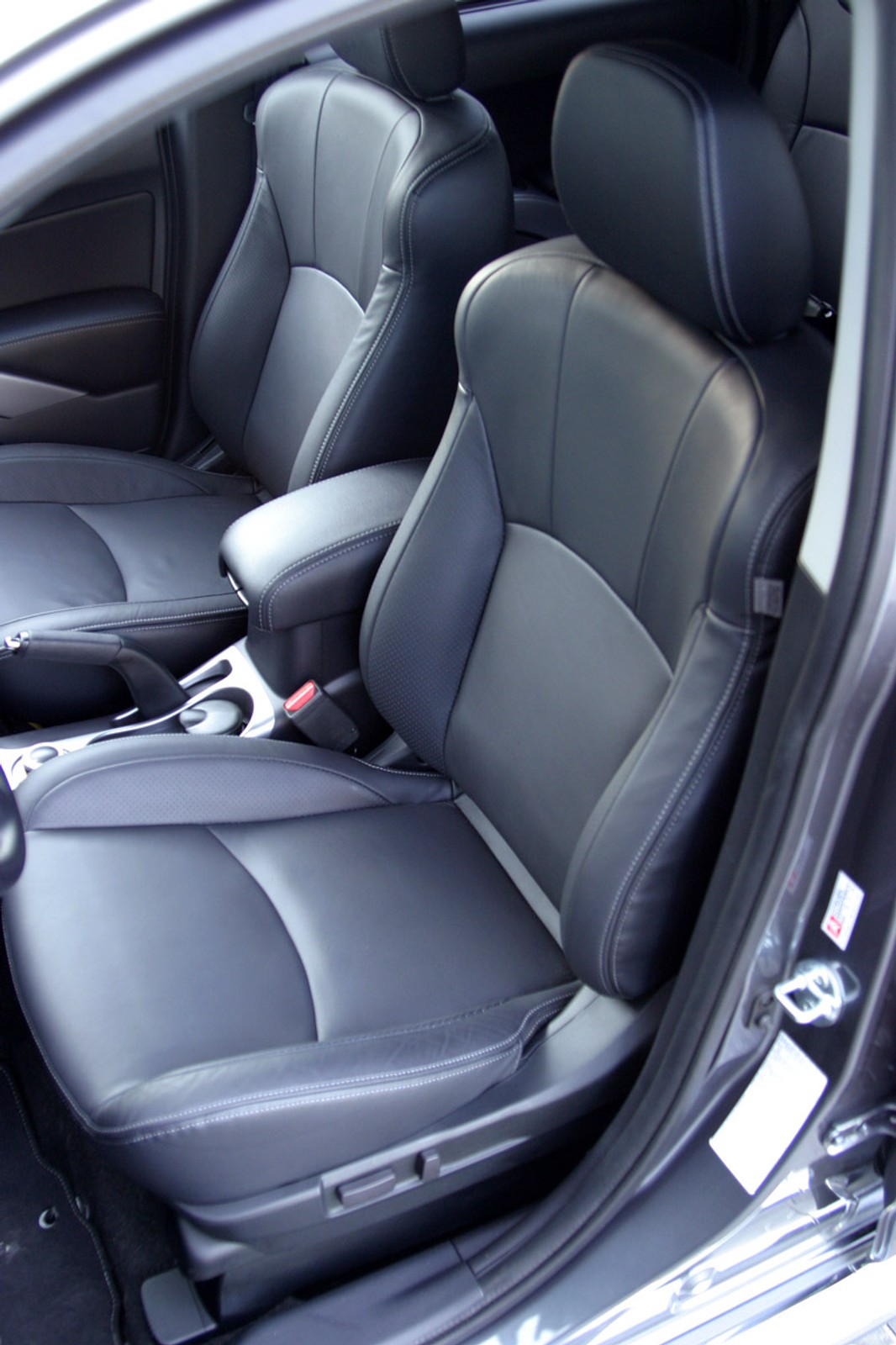 Citroën C-Crosser 2,2 HDI - spełnienie marzeń za 140 tys. zł