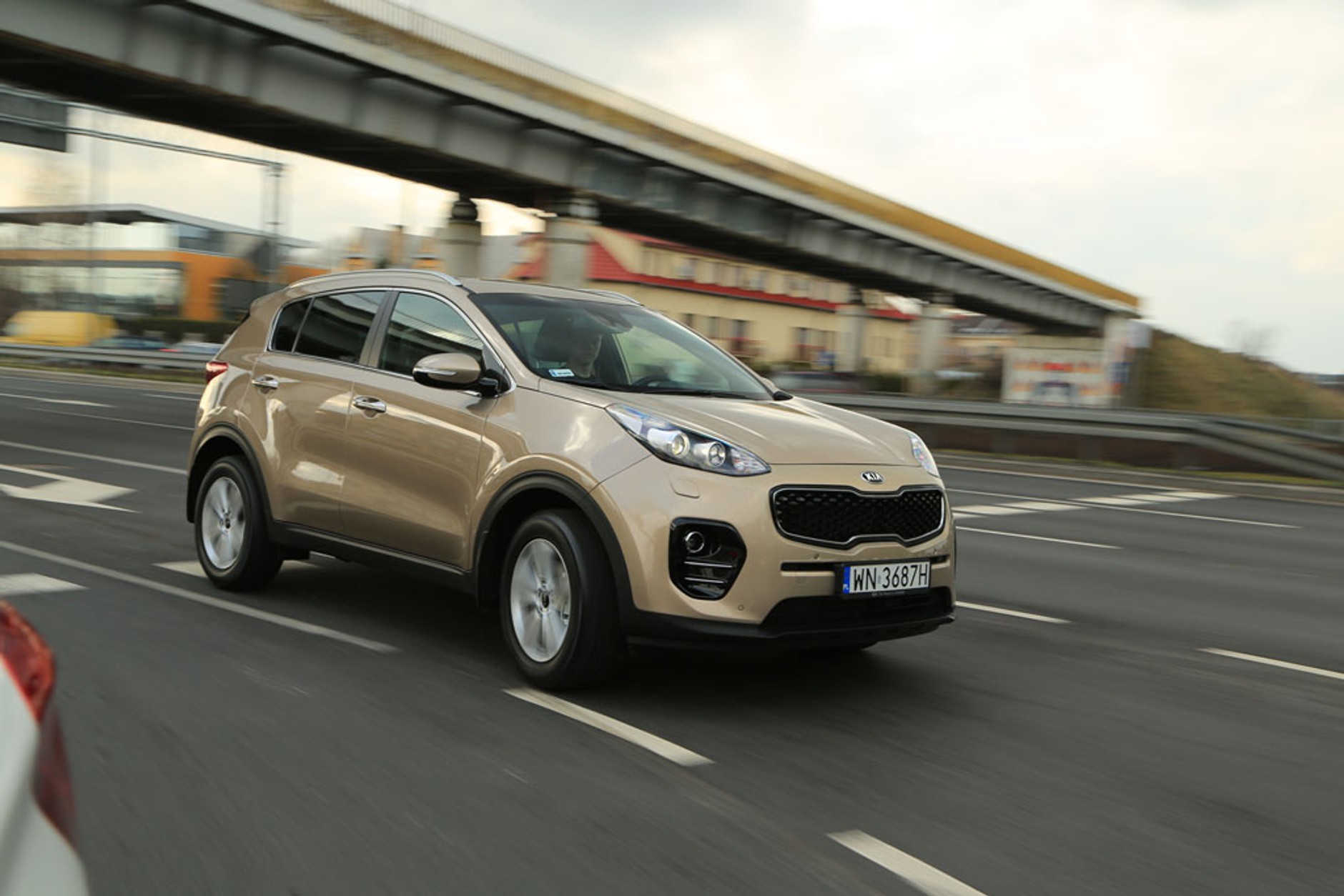Kia Sportage 1.6 T-GDI 7DCT 2WD cena od 96 990 zł (rocznik 2019, rabat 4500 zł)