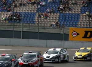 Wyścigi: Damian Sawicki rywalizuje o tytuł wicemistrza Seat Leon Supercopa
