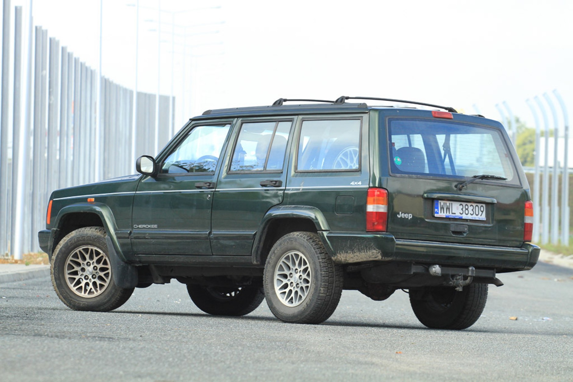 Używany Jeep Cherokee: diesla omijaj z daleka