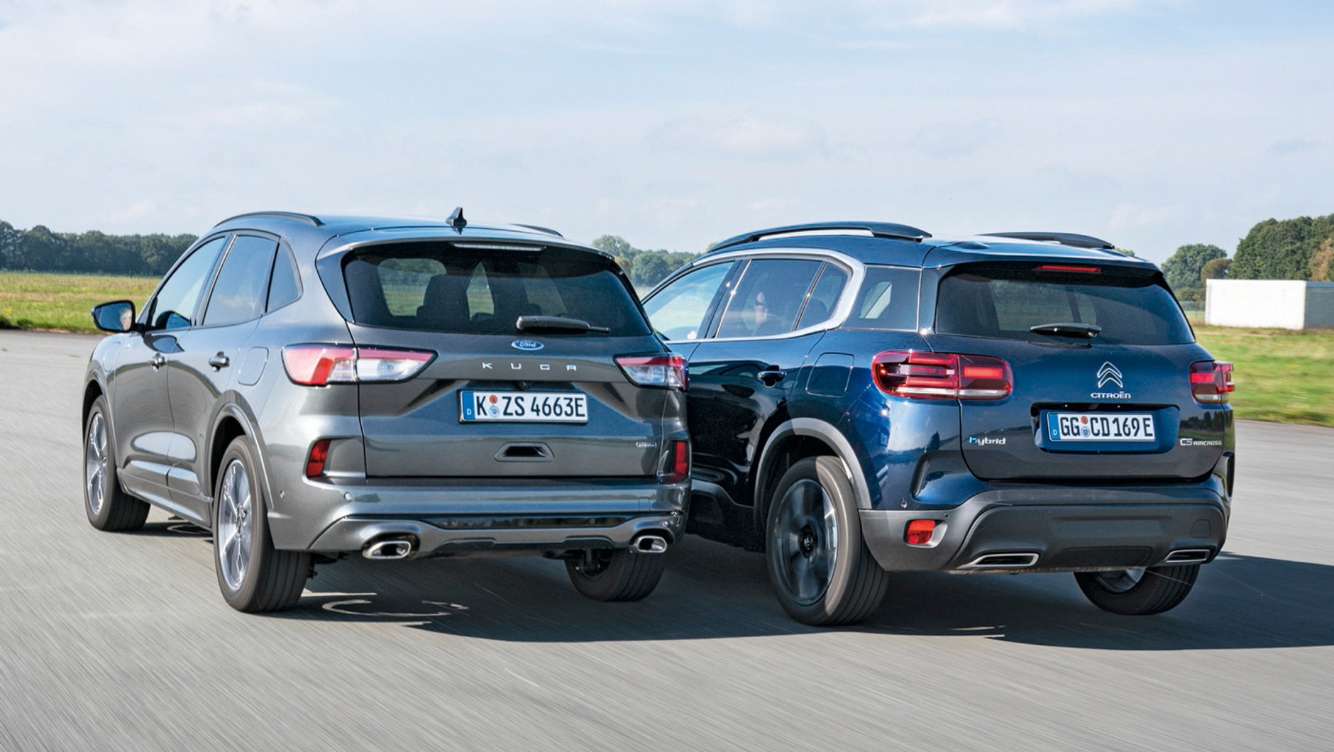 Citroen C5 Aircross 1.6 PHEV i Ford Kuga 2.5 PHEV - porównanie