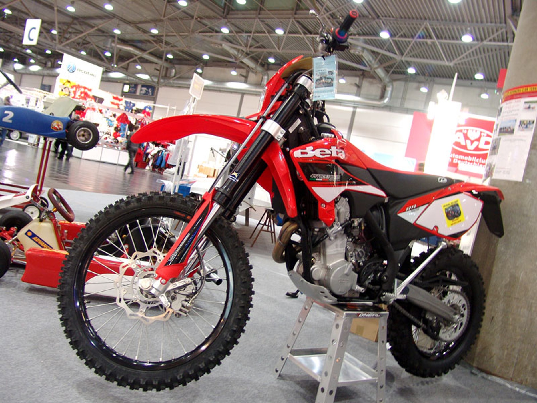 AMI/AMITEC 2008: motocykle i skutery (fotogaleria)