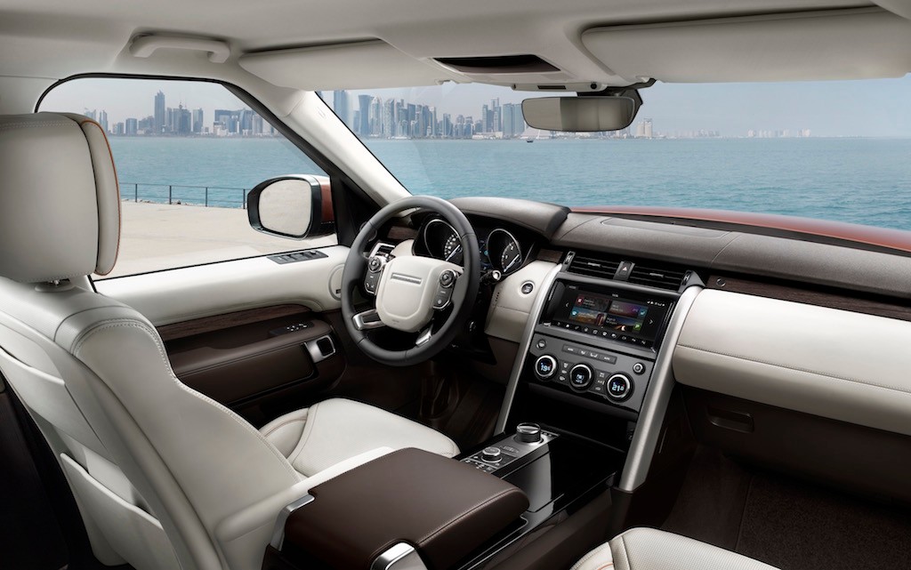 Land Rover Discovery – Paryż 2016