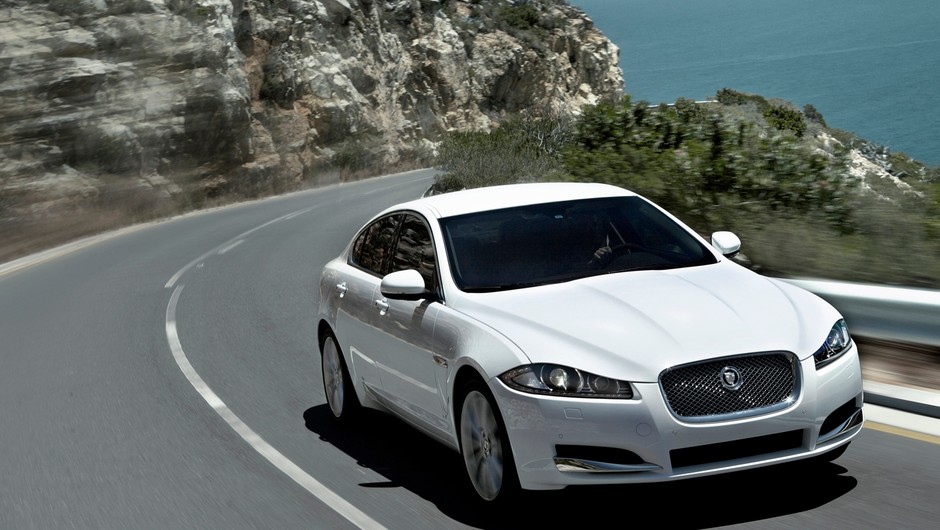 Jaguar XF