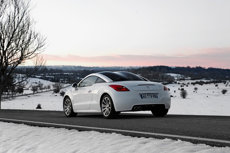 Peugeot RCZ – z pięknem trzeba obcować